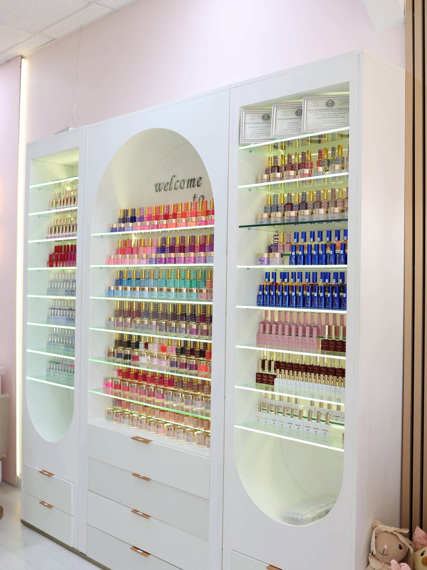 A tour our salon — Zoe Nail Loft